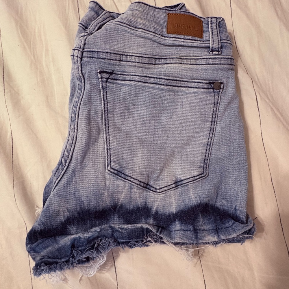 Judy Blue Dip Dyed Shorts Small